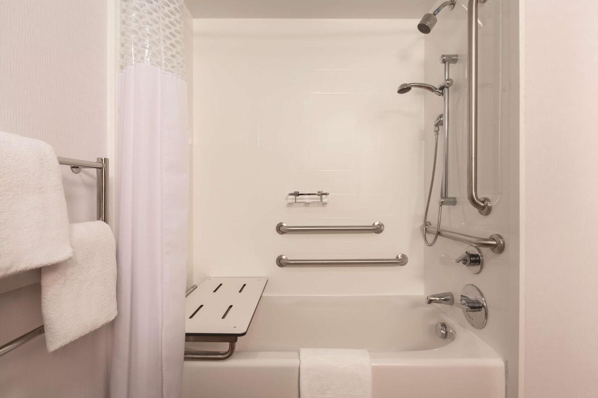 Hampton Inn Des Moines-Airport Extérieur photo