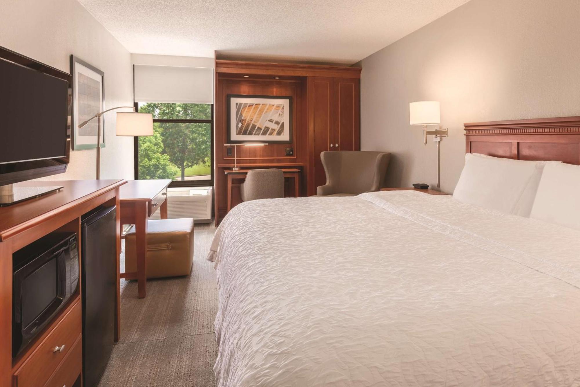 Hampton Inn Des Moines-Airport Extérieur photo